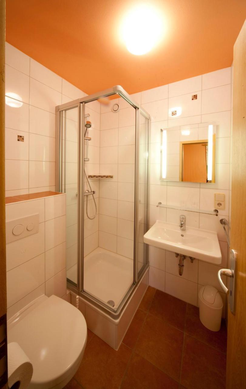Gasthaus Zur Wolfsschlucht Hotel Sugenheim Kültér fotó